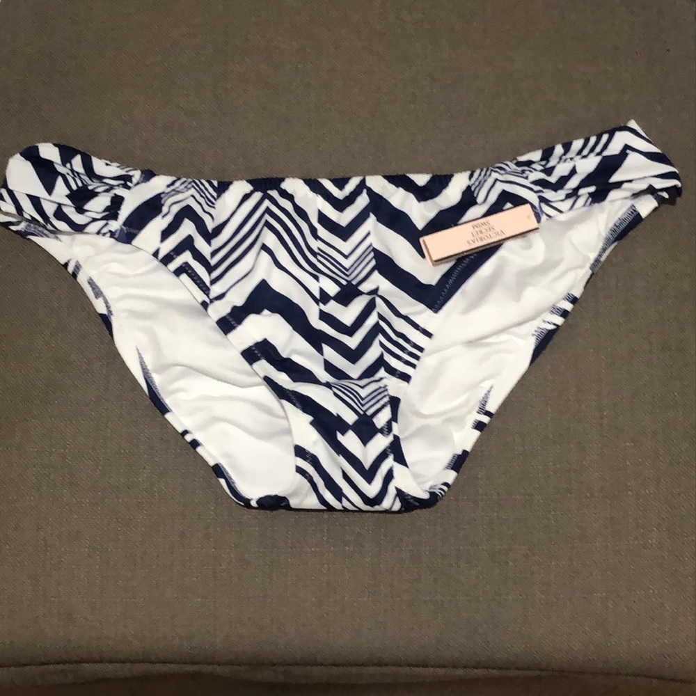VS bathing suit bottoms